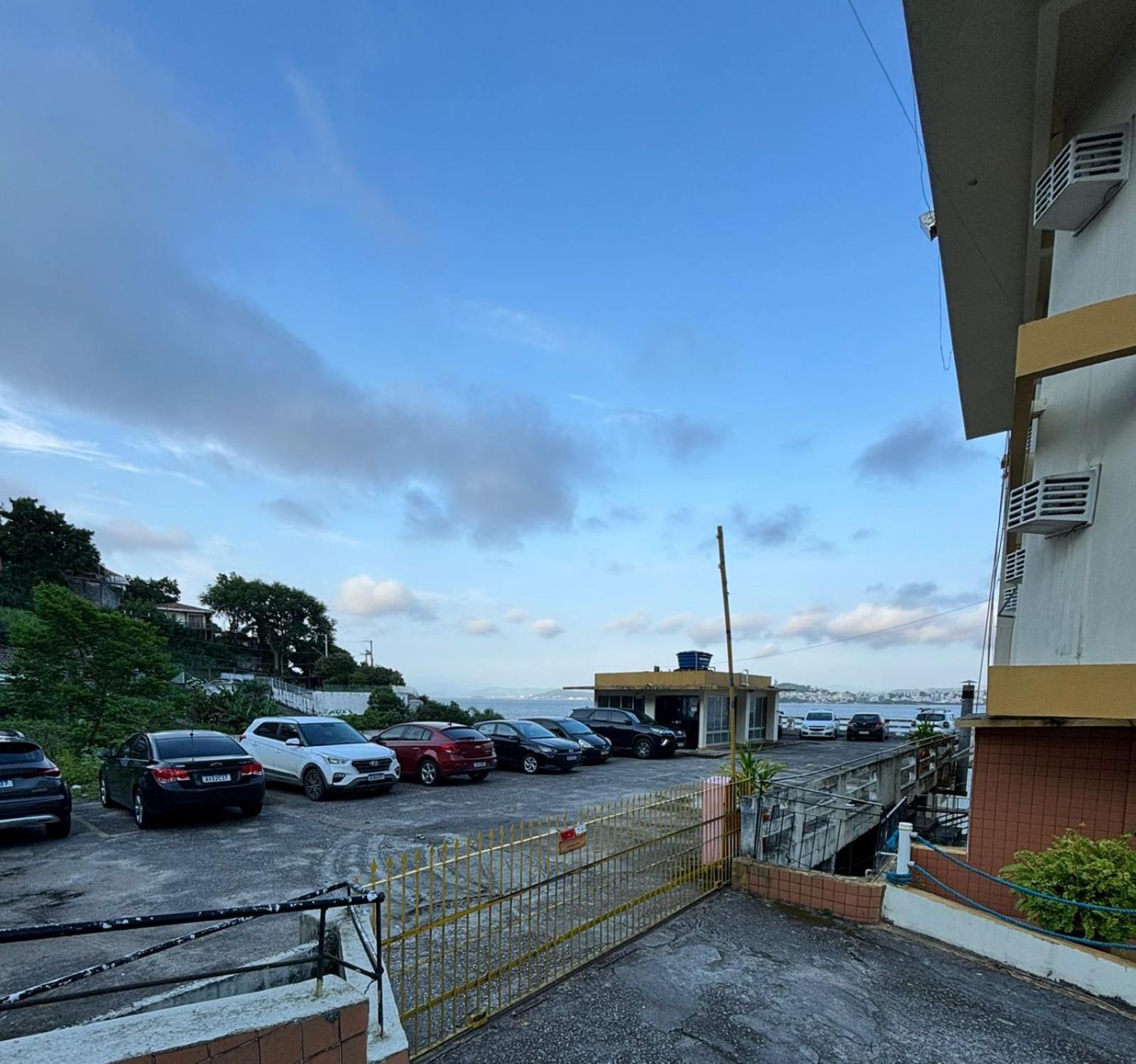Hotel Veleiro — Fotos 1